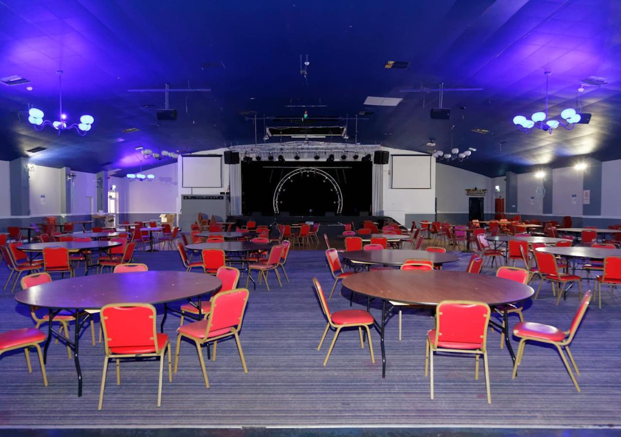 Holiday park Pontins - Sands 2*